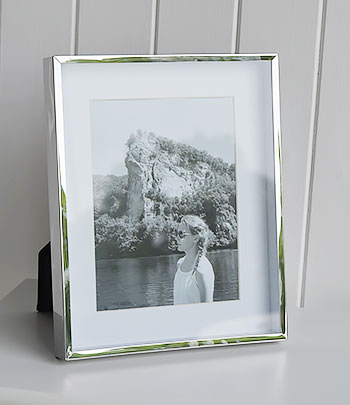 Silver photo frame 6x8 with white mount