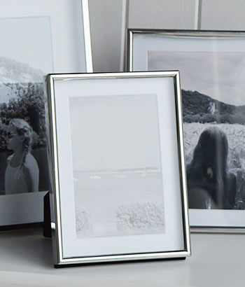 6x4 silver photoframe with mount