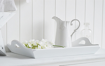 Add white interior accessories to finish the scandinavian look