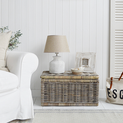 Add warmth and luxury to your living room with our Seaside storage coffee table in 2 different sizes