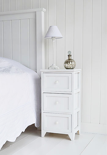 Maine white bedside cabinet with 3 drawers