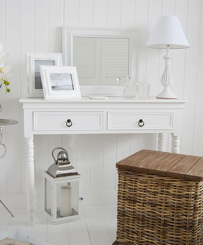 The origianl white New England dressing table for your bedroom
