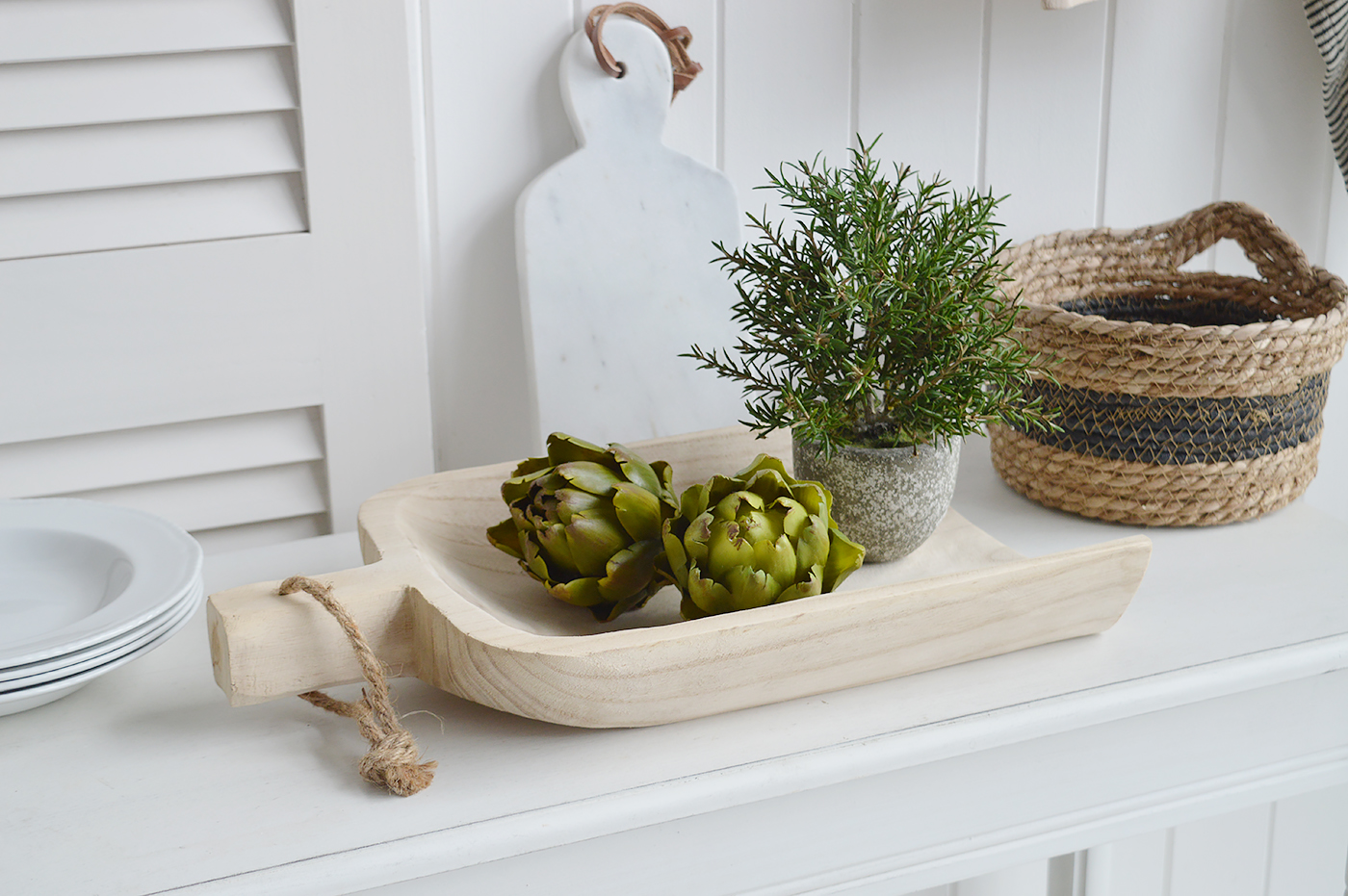 New England farmhouse style kitchen accessories