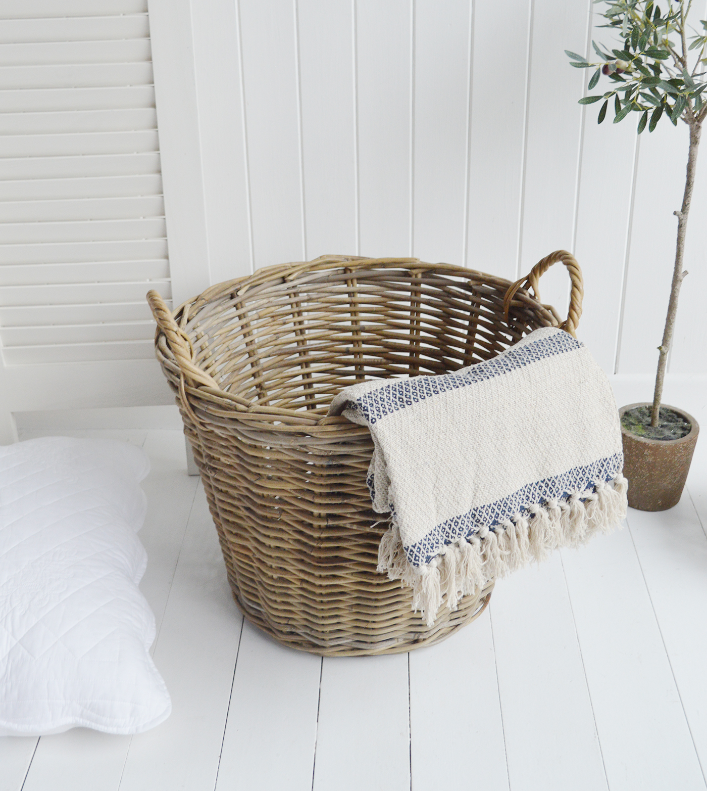 Casco Bay extra large round basket from The White Lighthouse Furniture. New England, country, coastal, city and white home interiors. Hallway, Bedroom , Bathroom and living room