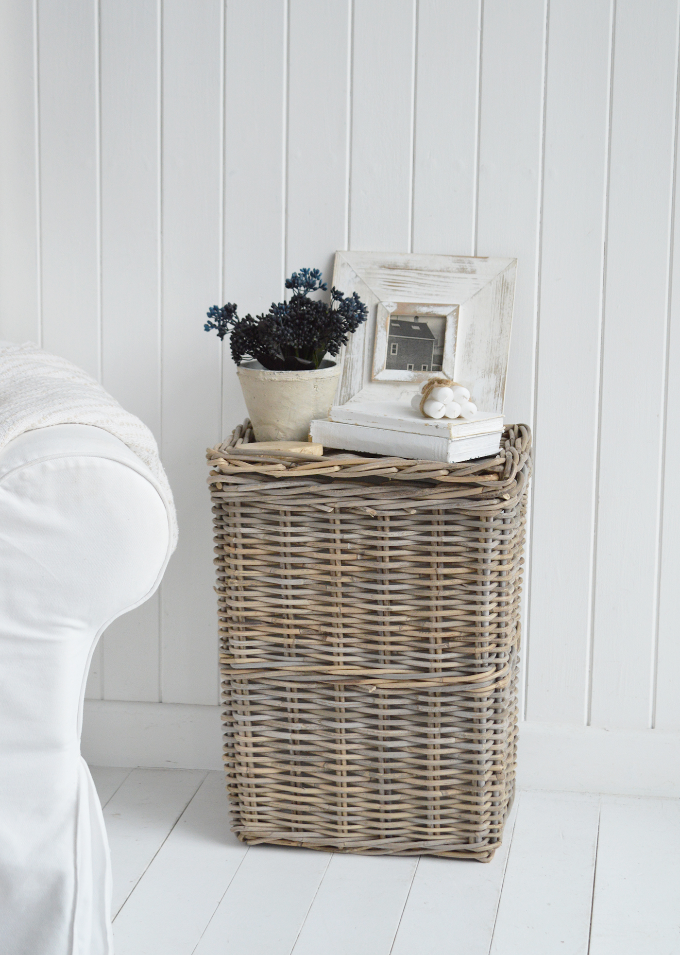 Perfect for small spaces, the Casco Bay Baskets offer functional storage while enhancing your home’s coastal farmhouse look.