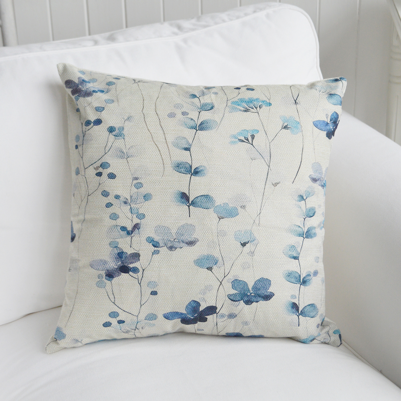 Soft shades of blue and ivory make this cushion ideal for Hamptons, beach house and modern coastal décor. Add a fresh botanical touch to your home with this versatile blue cushion designed for relaxed coastal living.