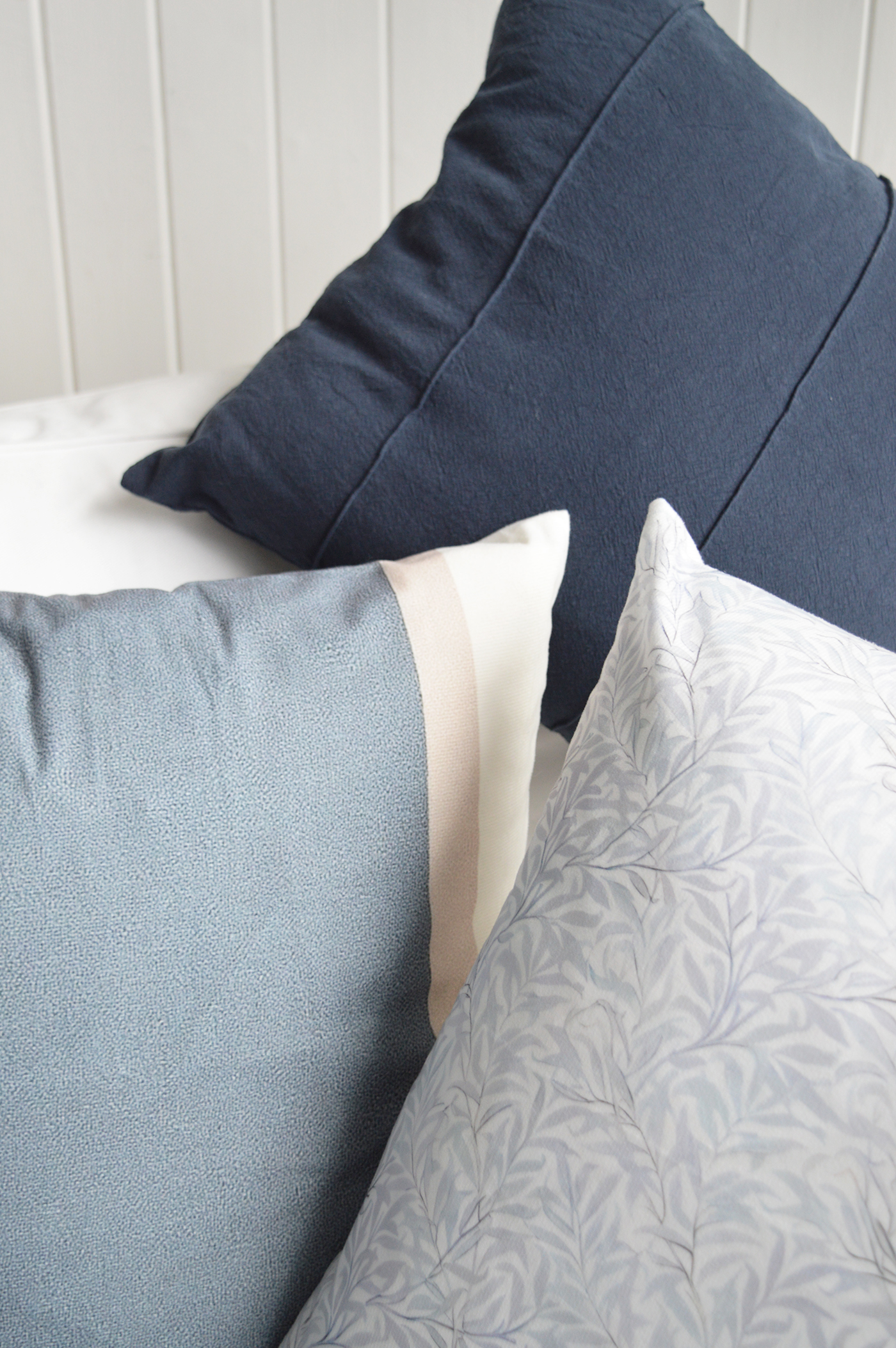 Style the Sandbar Printed Cushion Cover with soft throws and natural textures to create a welcoming coastal lounge, seaside retreat or New England-inspired home.