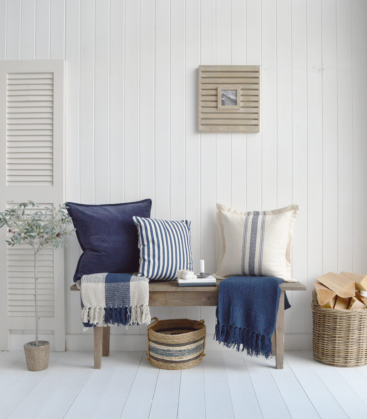 Pawtucket rustic hallway bench with navy, whites and creams for country farmhouse and coastal interiors