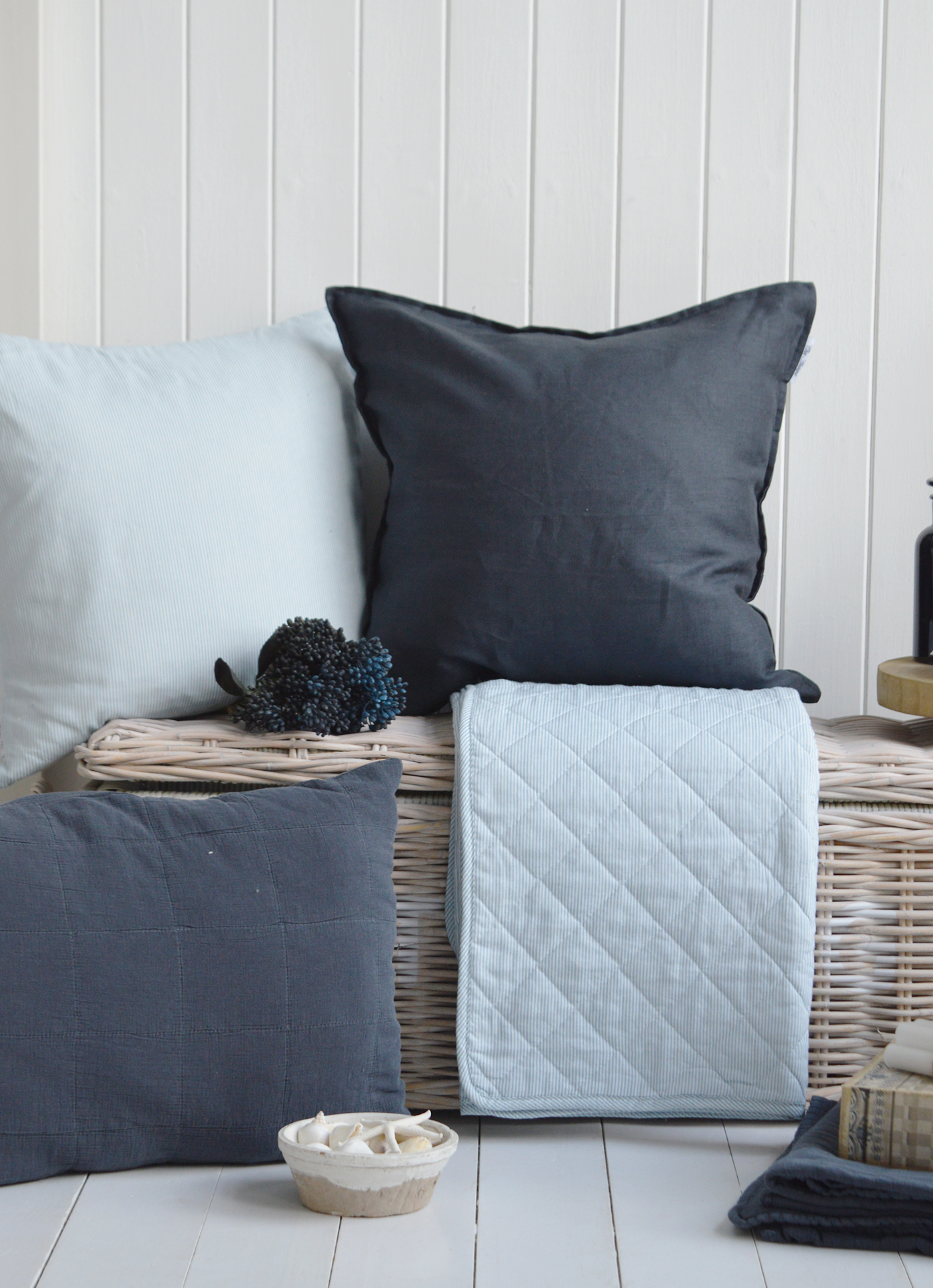 Designed with Hamptons-inspired elegance, this collection combines classic style with relaxed comfort.