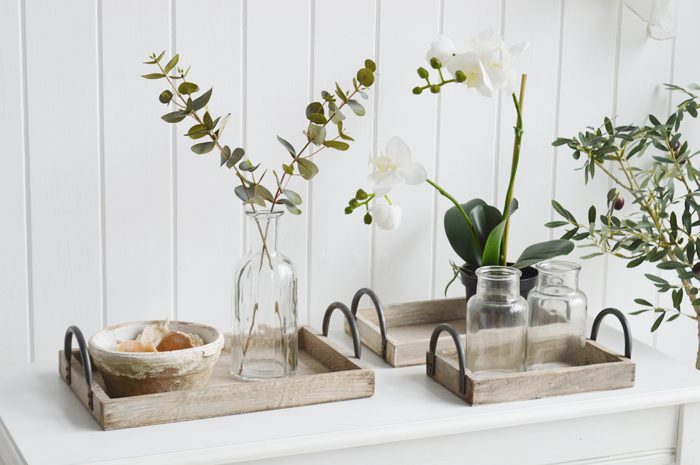 Pawtucket New Eingland country, coastal and farmhouse home furniture and interiors. A set of 3 wooden display trays