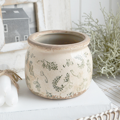 Westbrook vintage style ceramic pot to suit New England interiors complementing modern farmhouse, country and coastal furniture