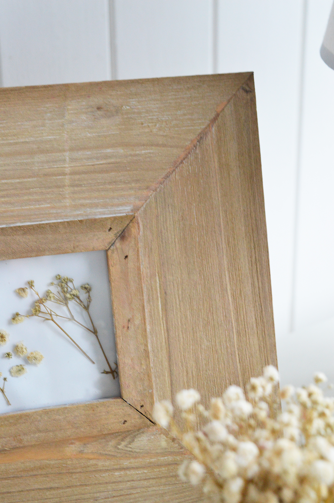 Simple and unfussy, the Weston photo frame is a quiet styling piece that adds character without overpowering a space.