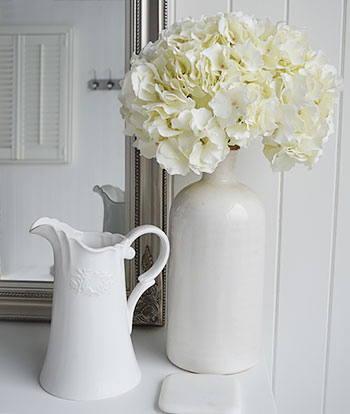 The White Lighthouse Home Decor white accessories