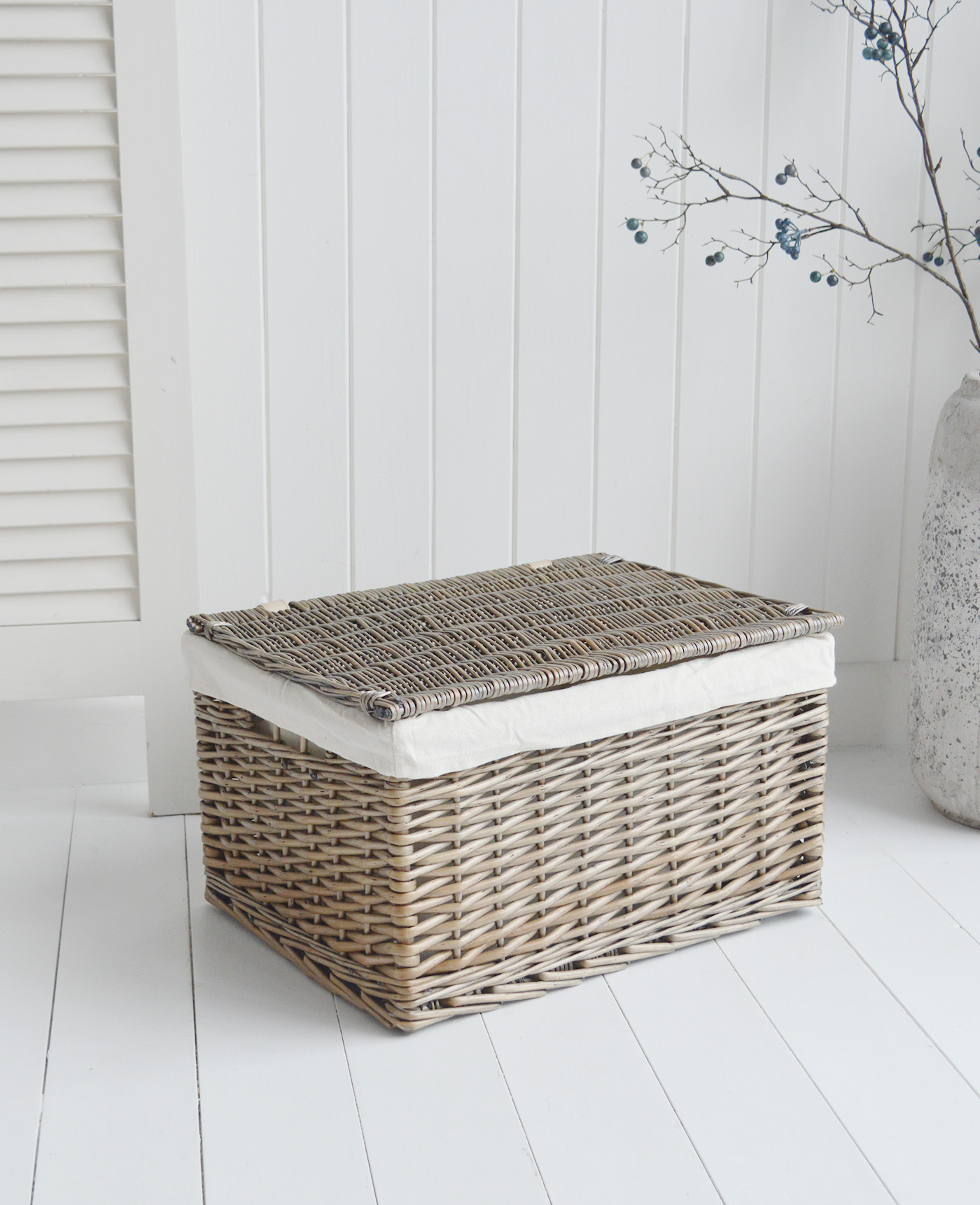 Harrow Picnic style basket hamper with lid from The White Lighthouse Furniture. New England, country, coastal, city and whie home interiors. Hallway, Bedroom , Bathroom and living room