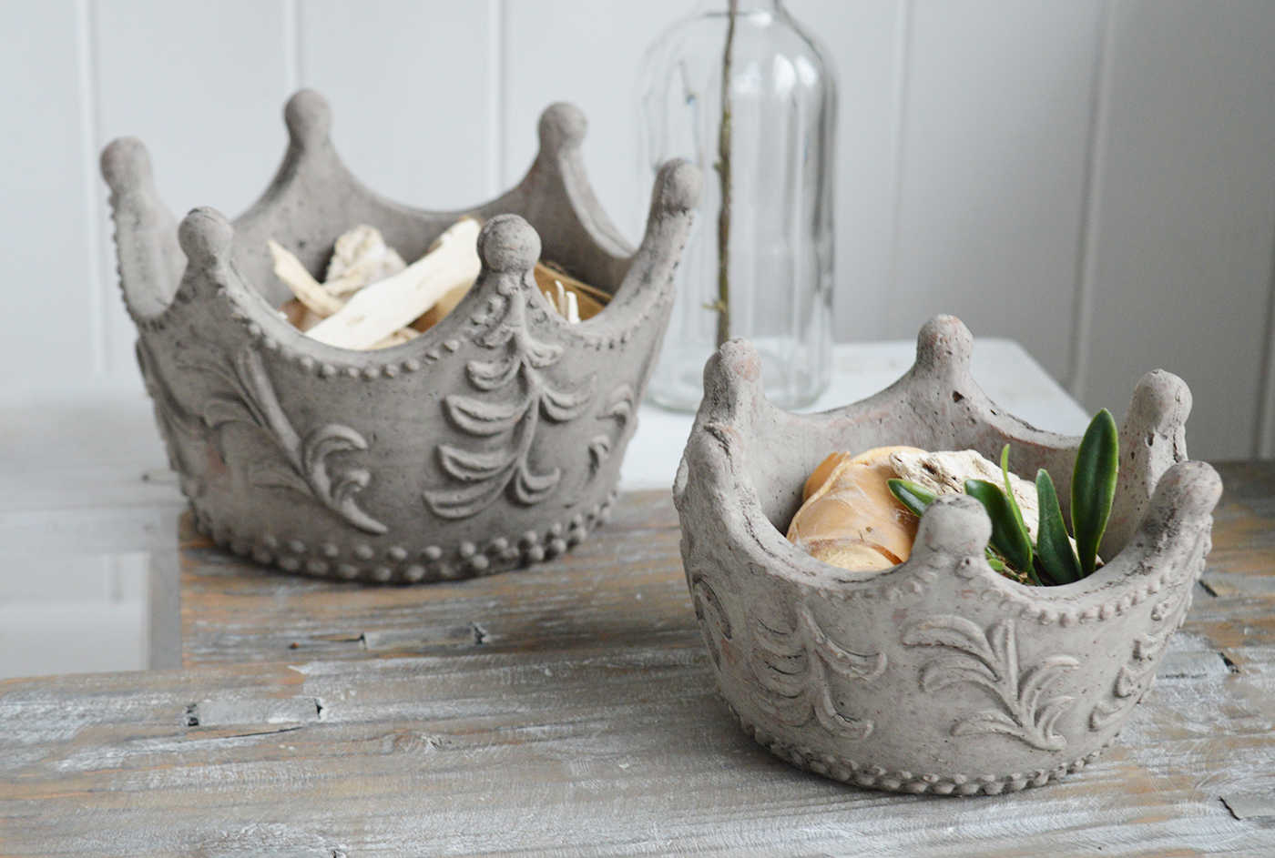 Crown candle holders