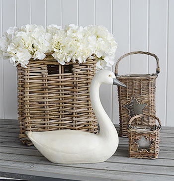Home accessoires for New England Furniture