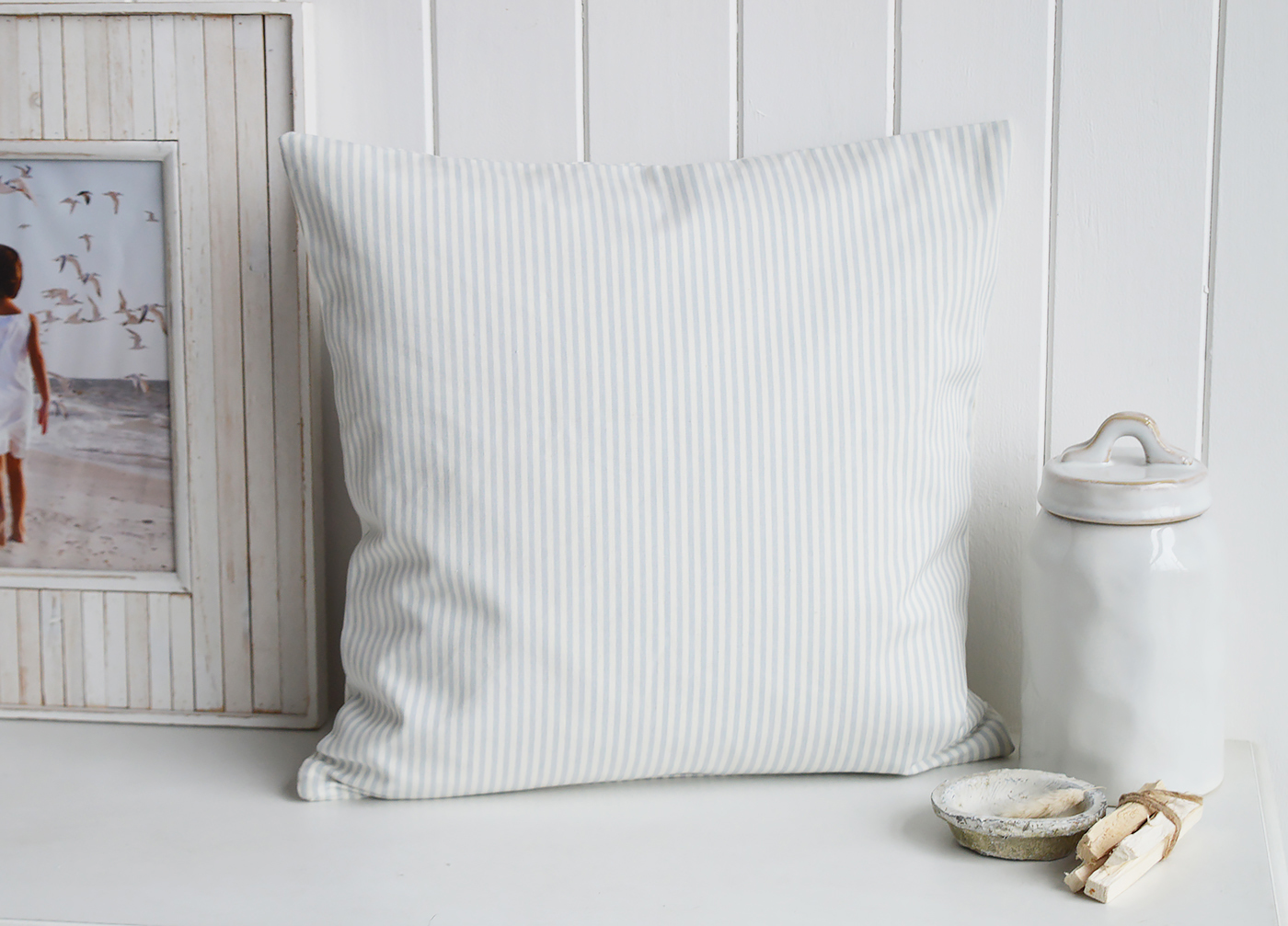 The White Lighthouse. Cape Cod New England Cushion Covers - Pin Stripe Navy Red Charcoal Blue Gingham. New England and White Home Interiors and furniture