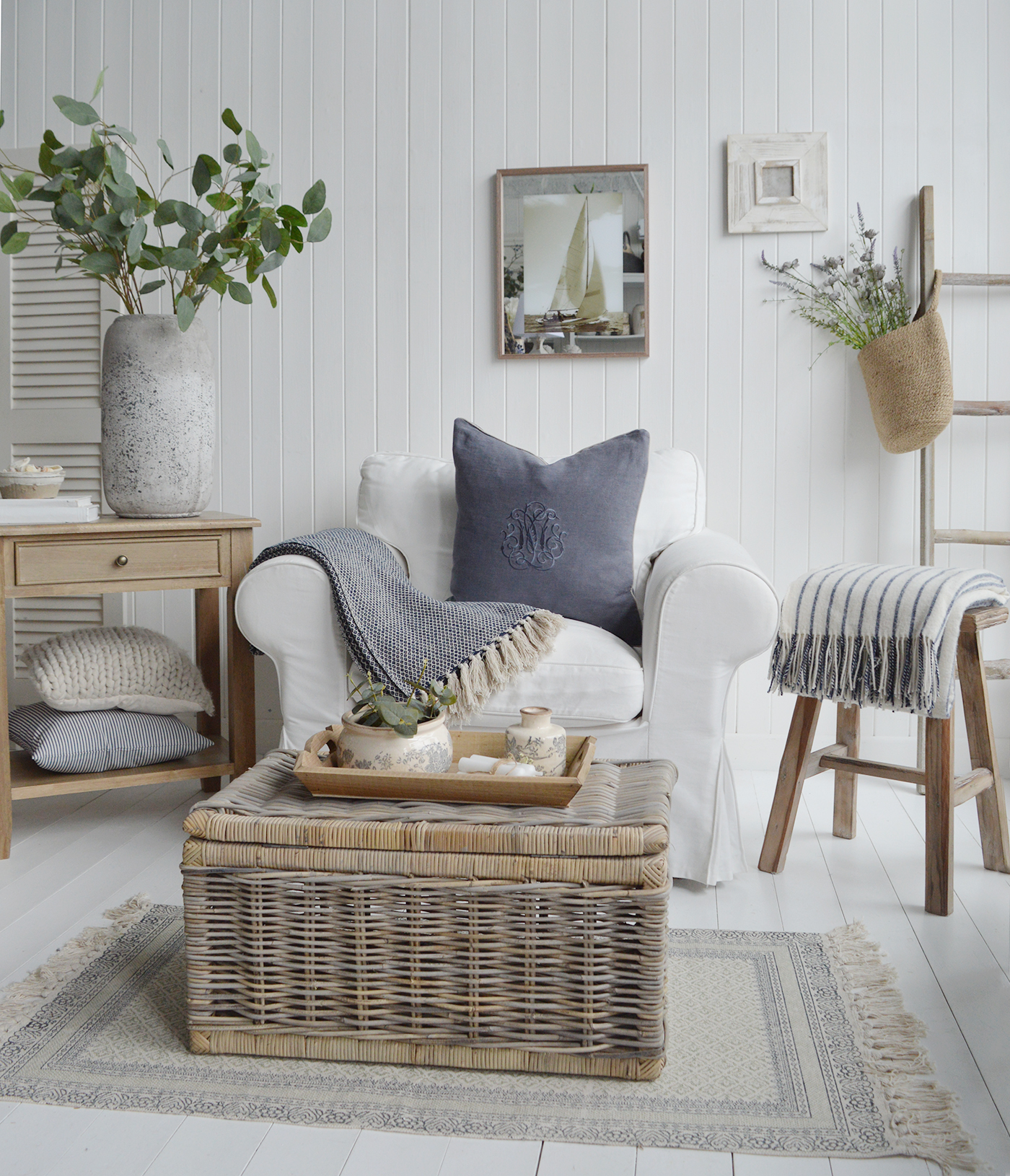 New England interiors for coastal, modern farmhouse, country and Hapmtons styled living room interiors