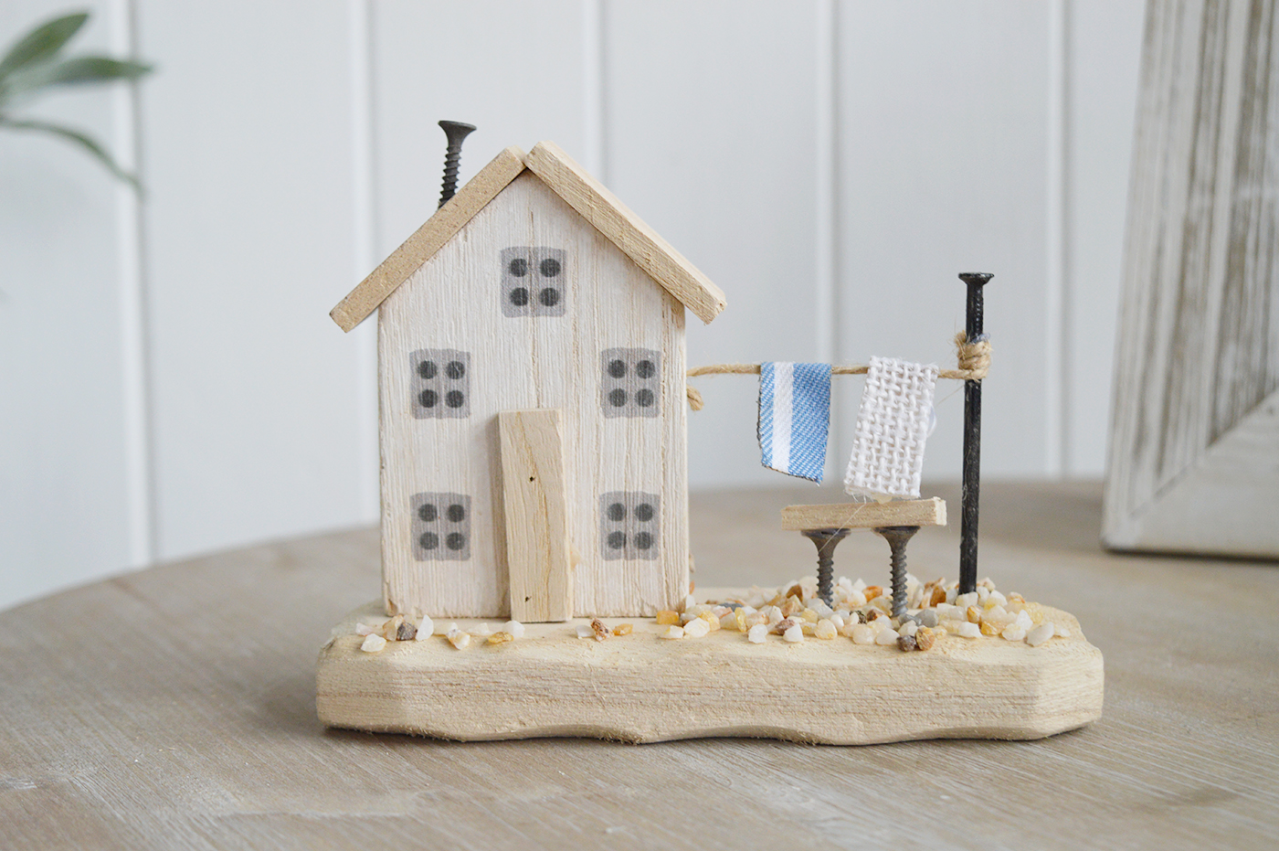 Driftwood Wooden houses - New England Coastal and Beach House Style Home Decor - 1 house