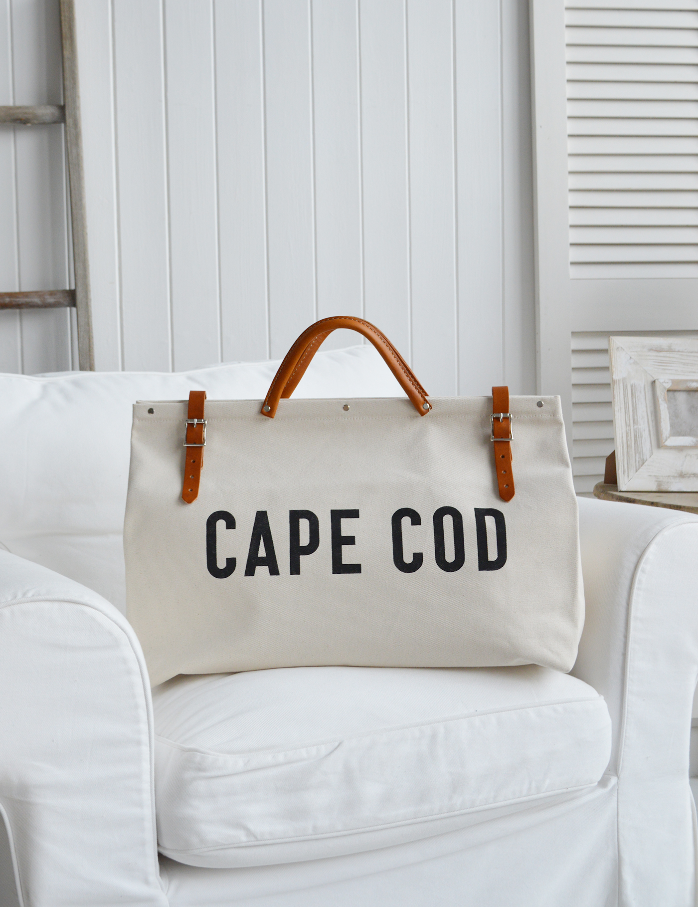 New England Lifestyle. Bags, scarves, jewellery and more