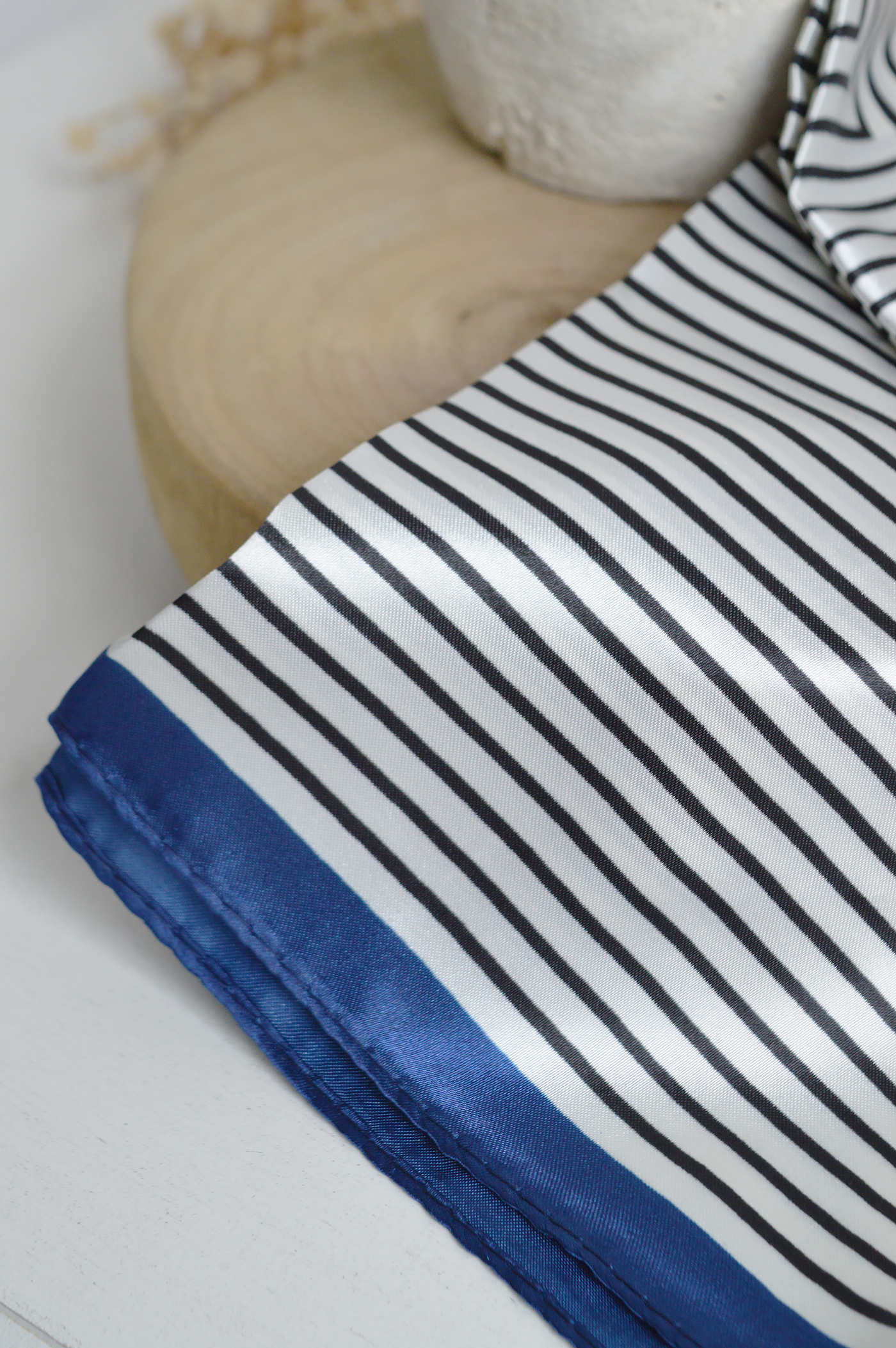 Embrace the spirit of coastal living with accessories inspired by ocean breezes, seaside escapes and refined New England style.