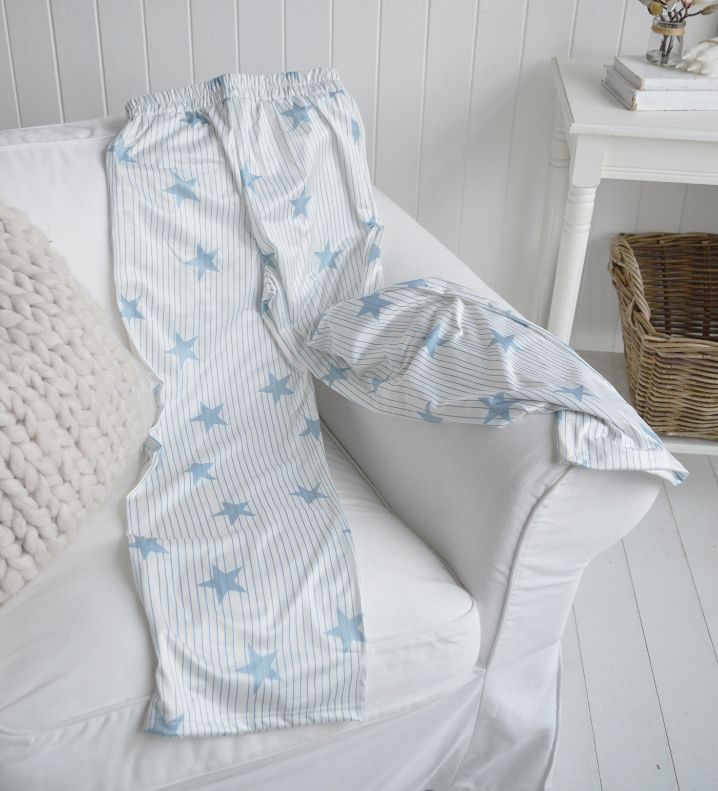 Ideal for slow mornings at home, this New England loungewear reflects a love of simple living and relaxed interiors.