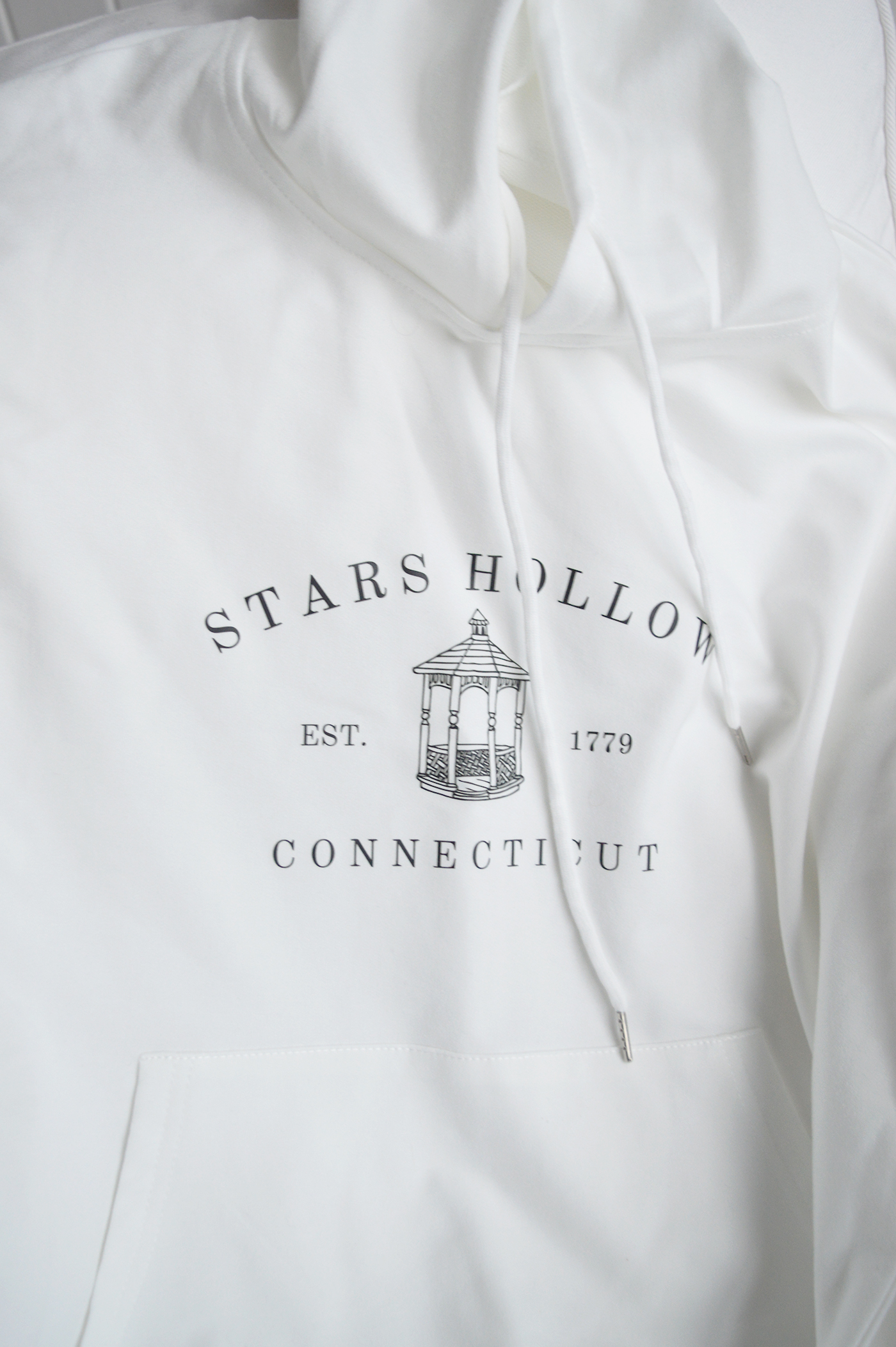 With its soft neutral tones and timeless design, this New England loungewear feels perfectly suited to modern country living.