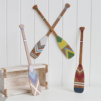     Style your walls with this charming coastal wall decor, ideal for beach house, Hamptons and nautical-inspired interiors.