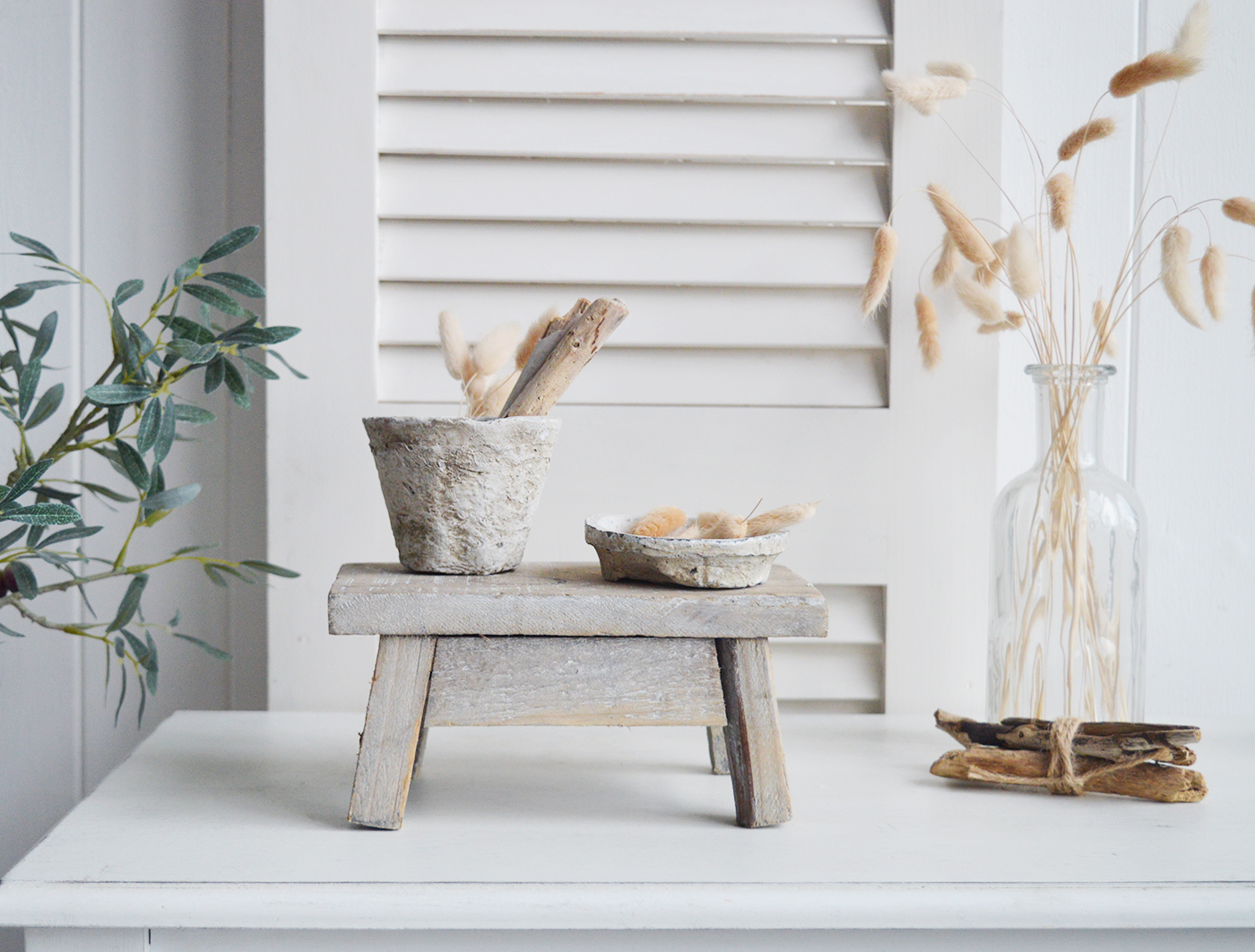 White antiqued-terracotta pots for rustic styling to your New England home