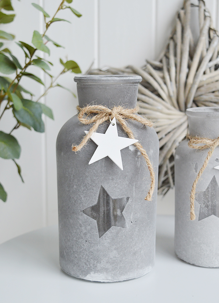 Grey star glass vases with white hearts 