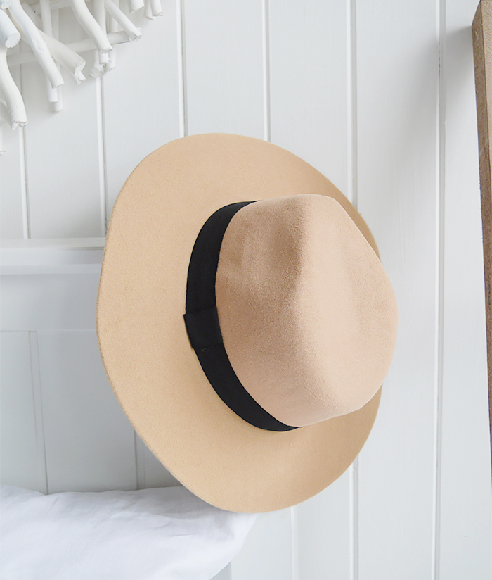  The White Lighthouse Furniture new England Lifestyle for Country and Coastal Living - camel hat