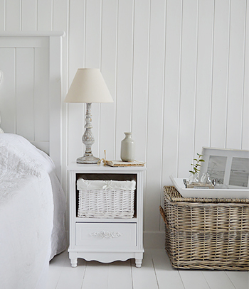 Rose white bedside cabinet