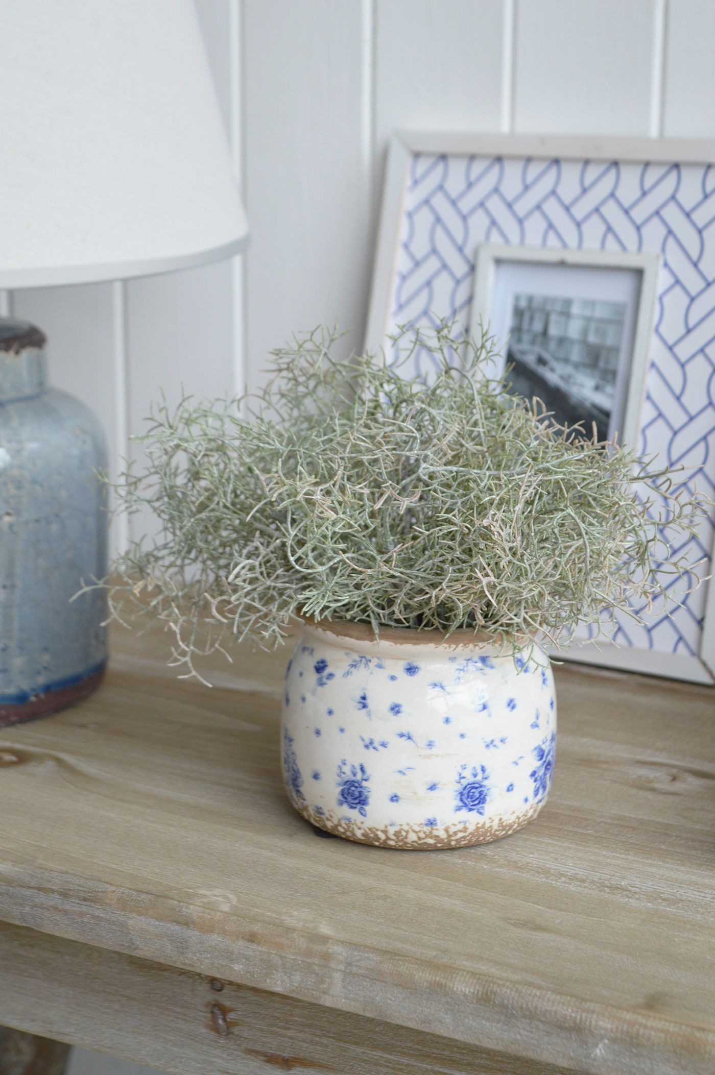 New England beach house styled with natural textures and fresh coastal colours.