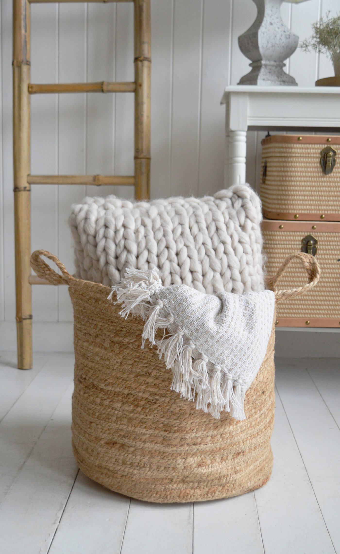 This timeless seaside look feels both polished and lived-in, perfect for creating a relaxed family home