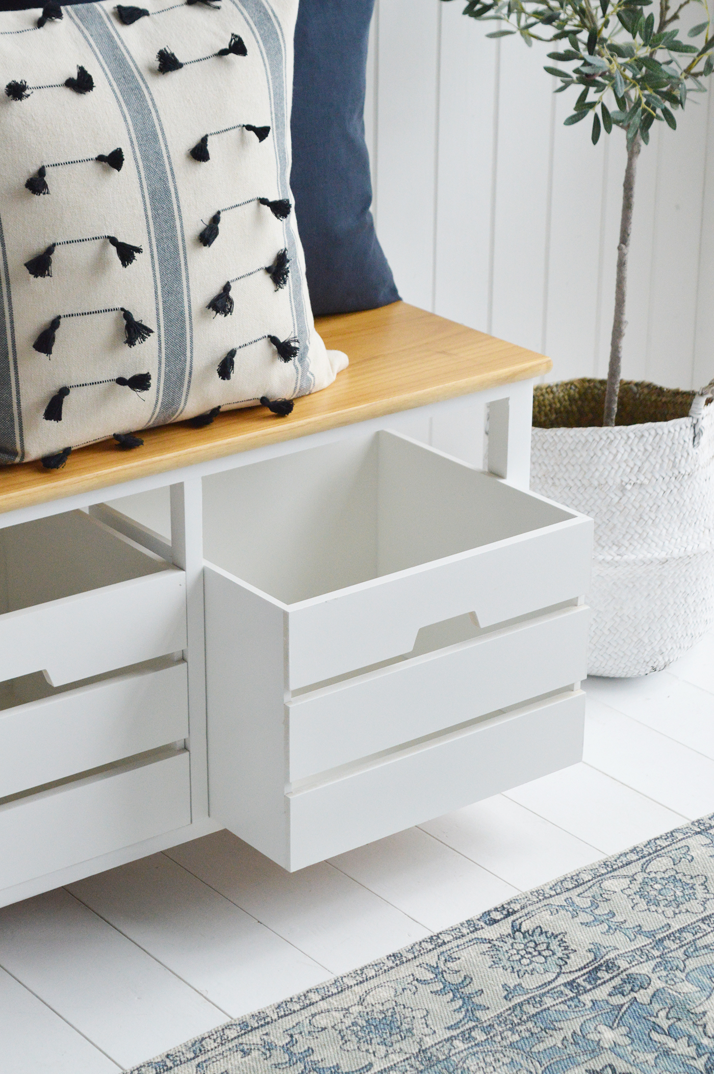 Connectivut white storage bench seat for hall furniture