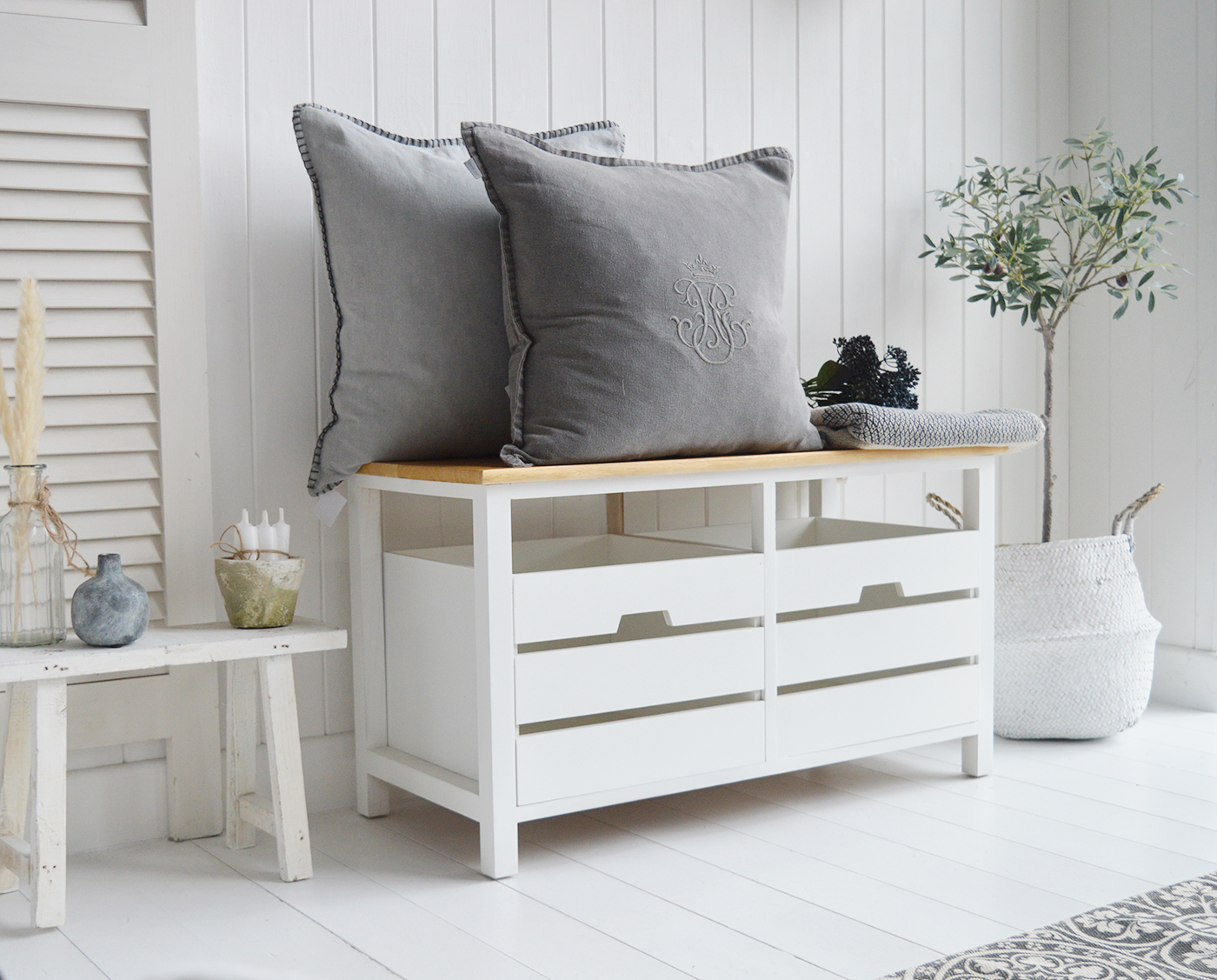 Connecticut white hallway storage bench for white hall furniture