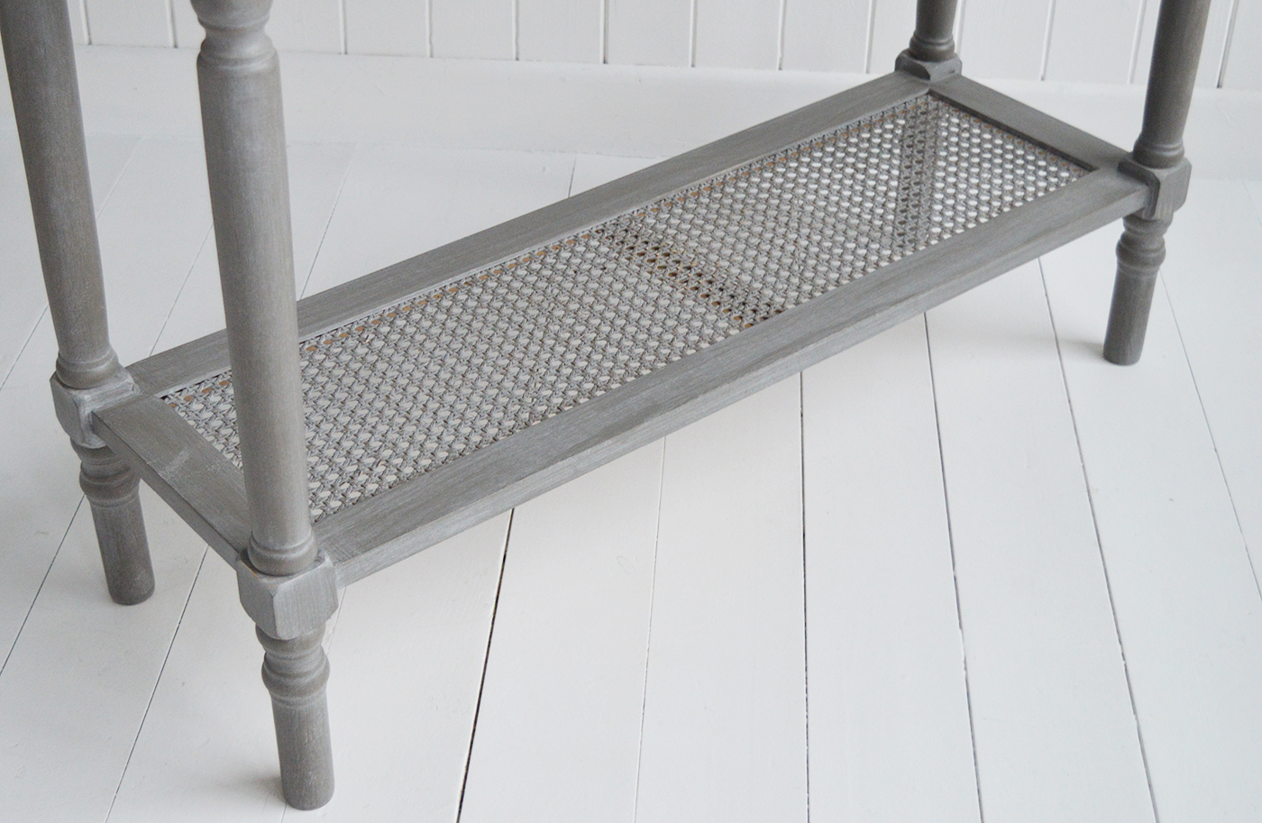 The Sudbury Console Table reflects the essence of coastal furniture, with clean lines and a finish inspired by driftwood tones.