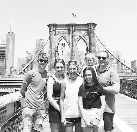 The White Lighthouse Furniture Family Brooklyn Bridge