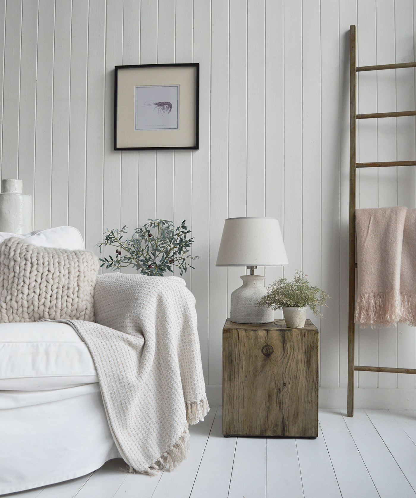 A timeless piece that perfectly complements the neutral palette of coastal interiors.