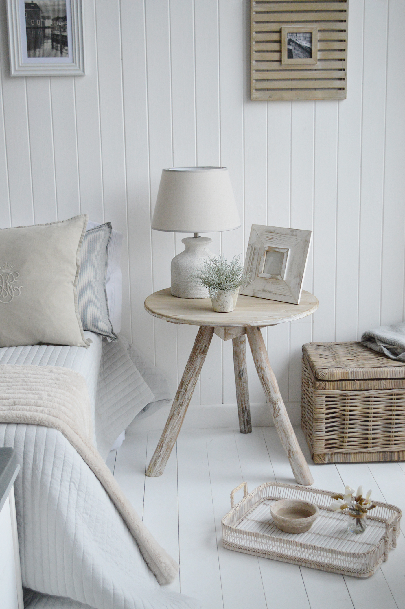 Driftwood wooden side table - Modern Country Farmhouse and Coastal  Furniture for New England Style Interios