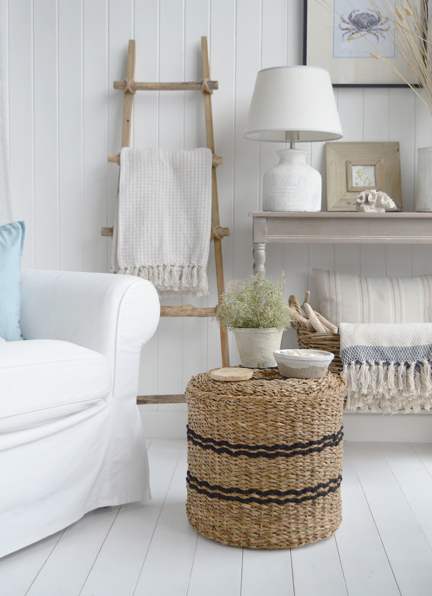 Add natural texture to your home with the soft filled Harrington Seagrass Pouffe. Use it as a footstool, occasional stool or side table in coastal interiors.
