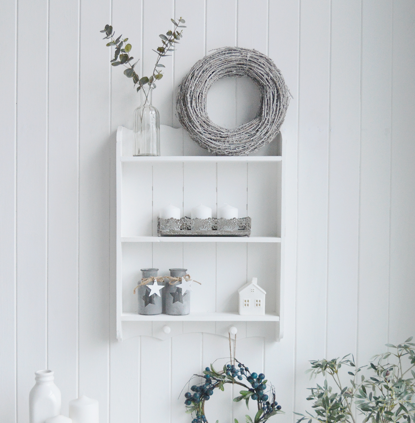 Provincetown white wall shelf with 2 shelves and pegs for New England,  coastal and country living room, hallway, bedroom and bathroom furniture from The White Lighthouse