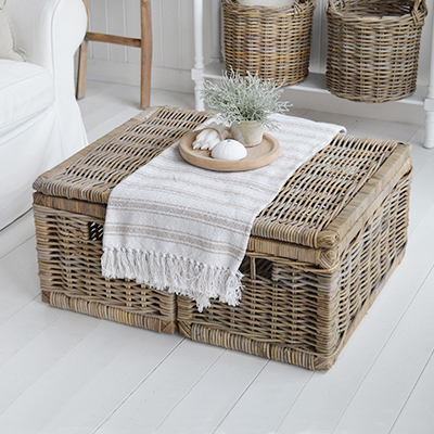 Add warmth and luxury to your living room with our Seaside storage coffee table. The willow coastal coffee table is available in  2 different sizes and offers warmth and texture to a space