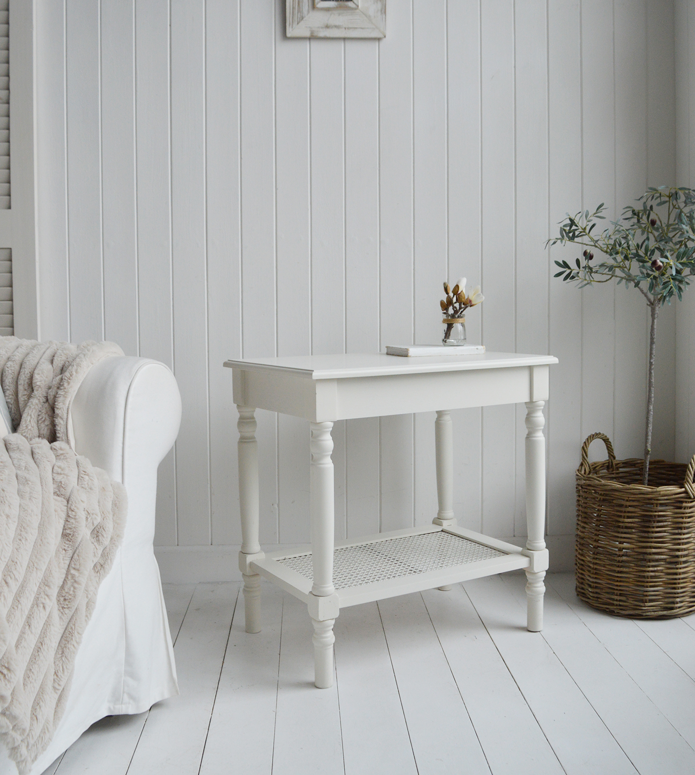 Sullivan Side or Lamp Table . Elegant New England Coastal Beach House and Modern Farmhouse Furniture