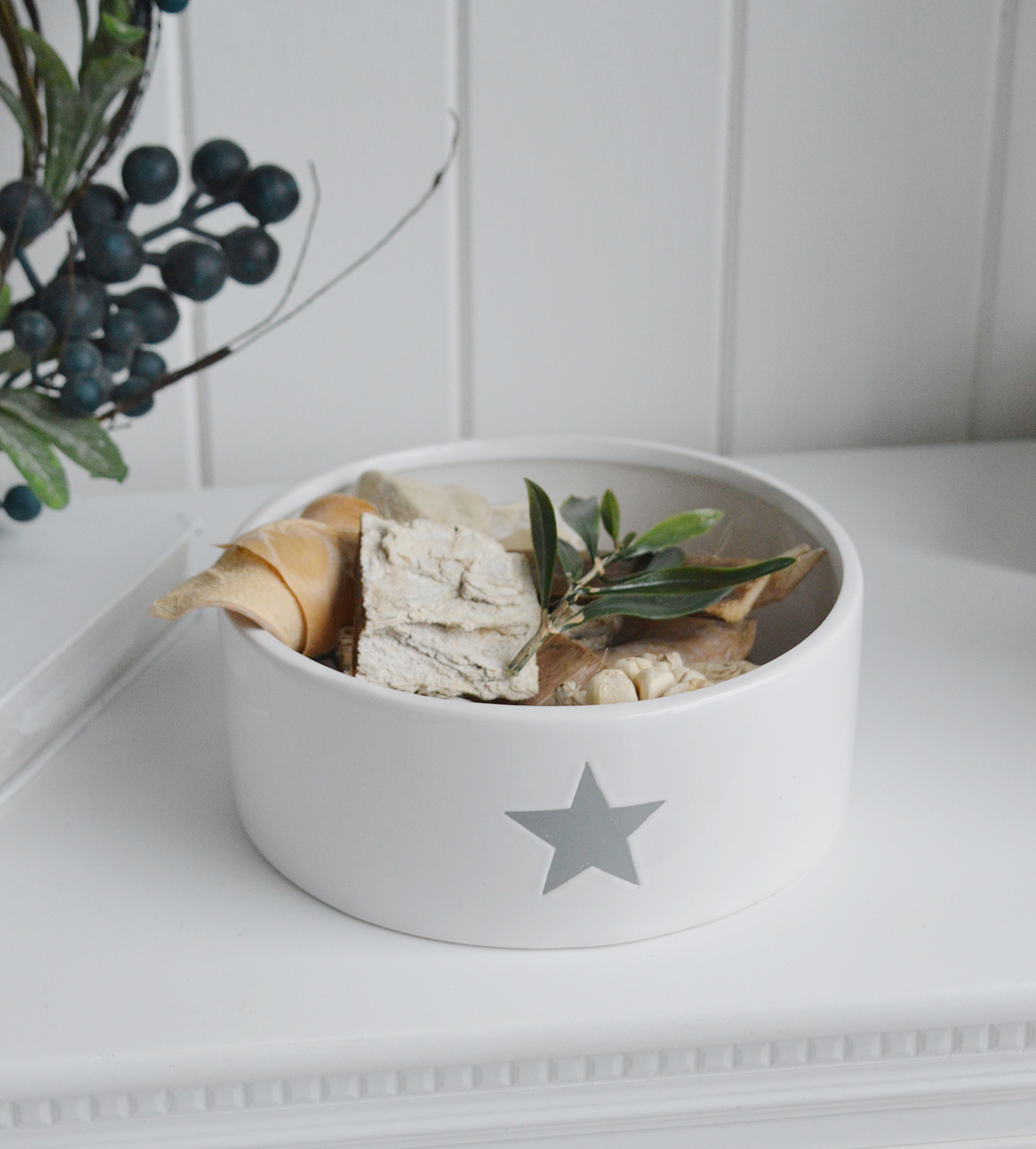 White ceramic vase with grey star and bowl for white homes and interiors