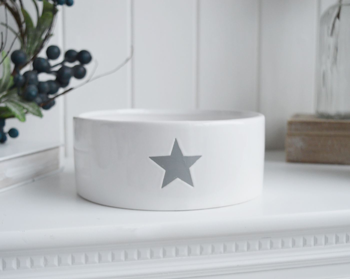 White ceramic vase with grey star and bowl for white homes and interiors