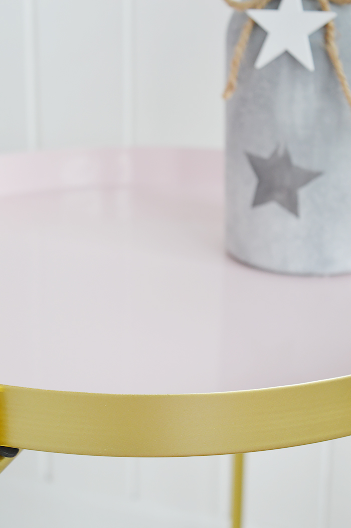 As home to Harvard University and its cafe culture, we have designed our Cambridge table to appeal to the slightly more Bohemain edge of the typical New England style.  A very simple, but striking table in pink and gold that is ideal as a lamp table in the living room or bedside t able in the bedroom