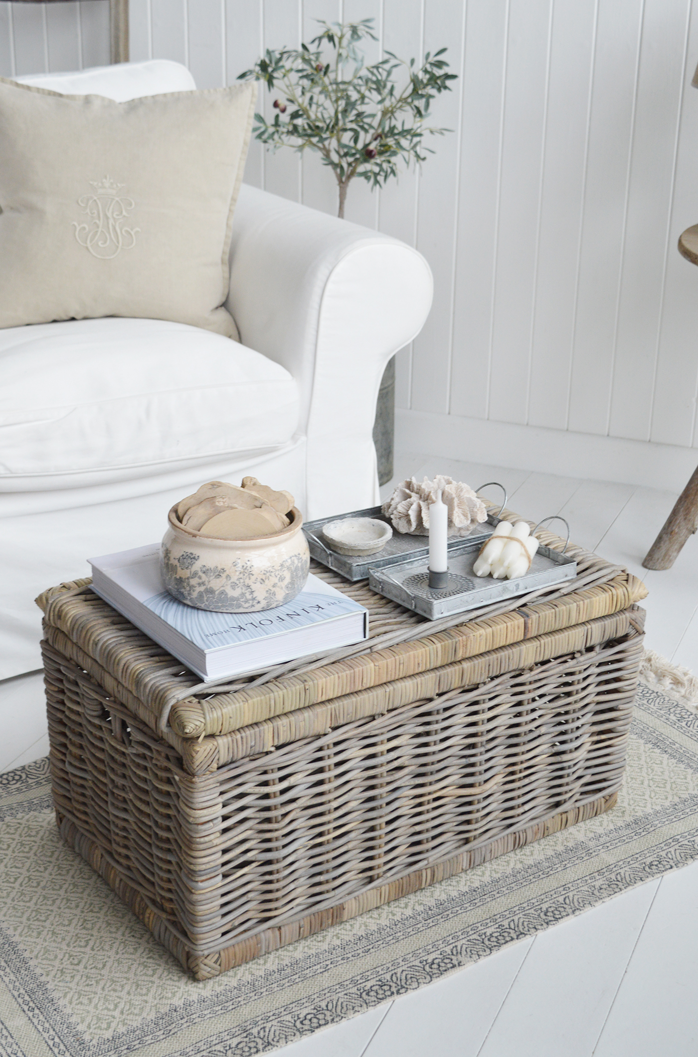 Seaside Coffee table trunk willow - Coastal Coffee Table