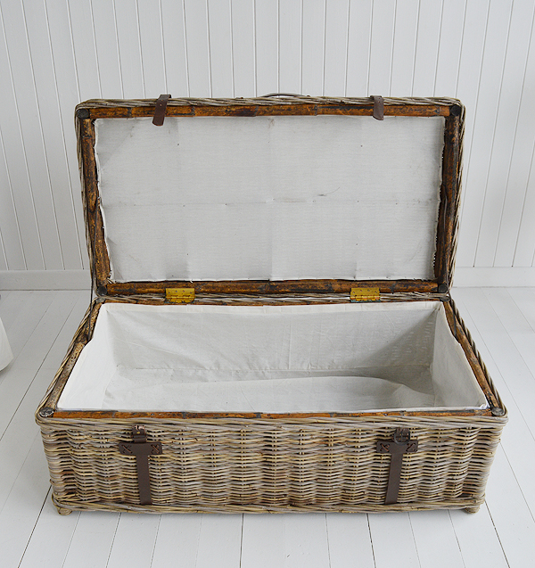 Seaside willow coffee table with storage side. In interesting piece of furniture for coastal and mondern farmhouse inspired homes. Specialising in New England furniture