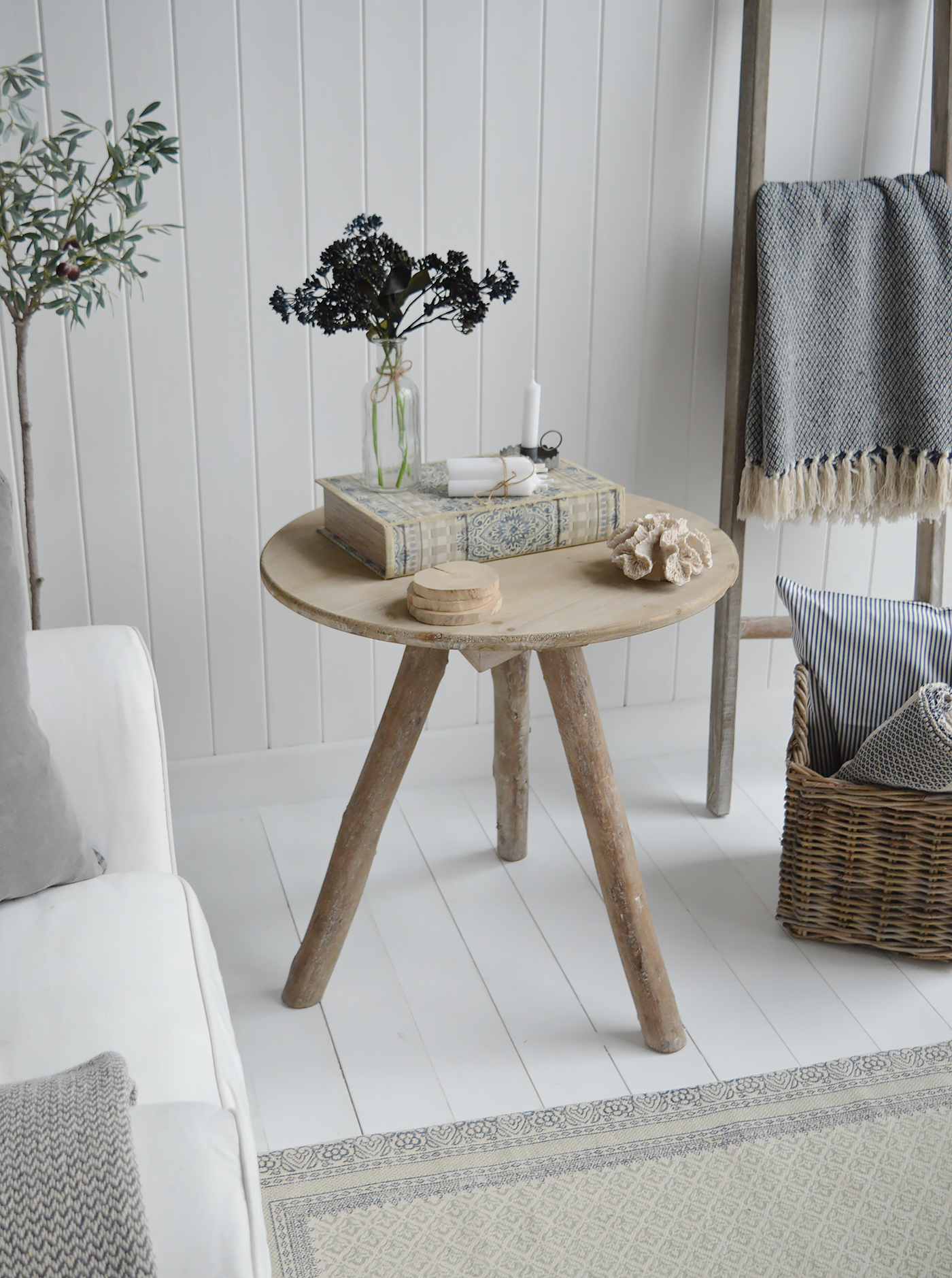 Driftwood wooden side table - Modern Country Farmhouse and Coastal  Furniture for New England Style Interios